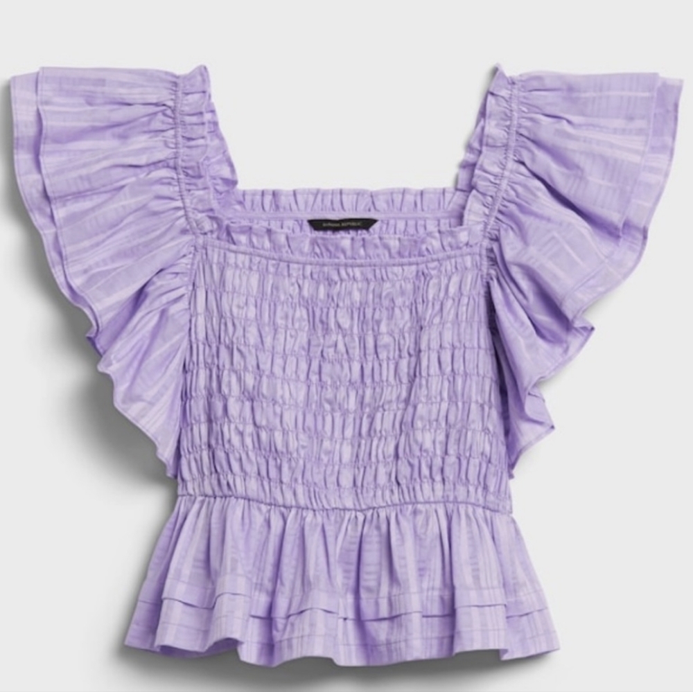 🍌 BR Smocked Ruffle Top - Picture 3 of 5